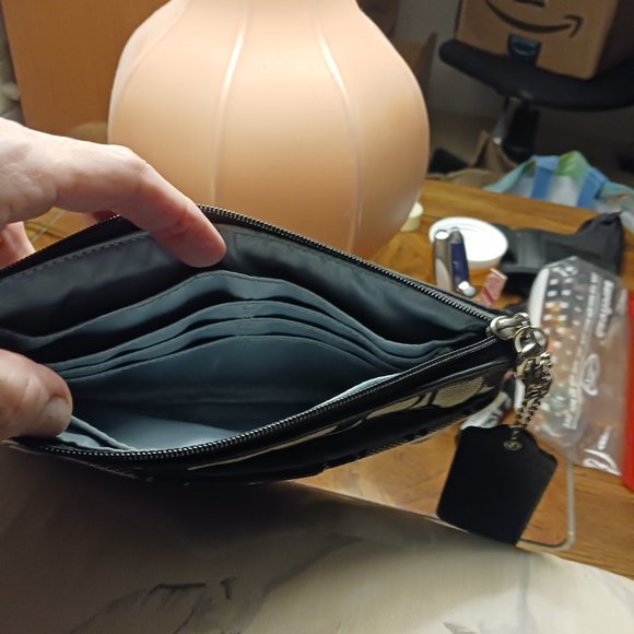 Coach bag - Picture 2 of 2